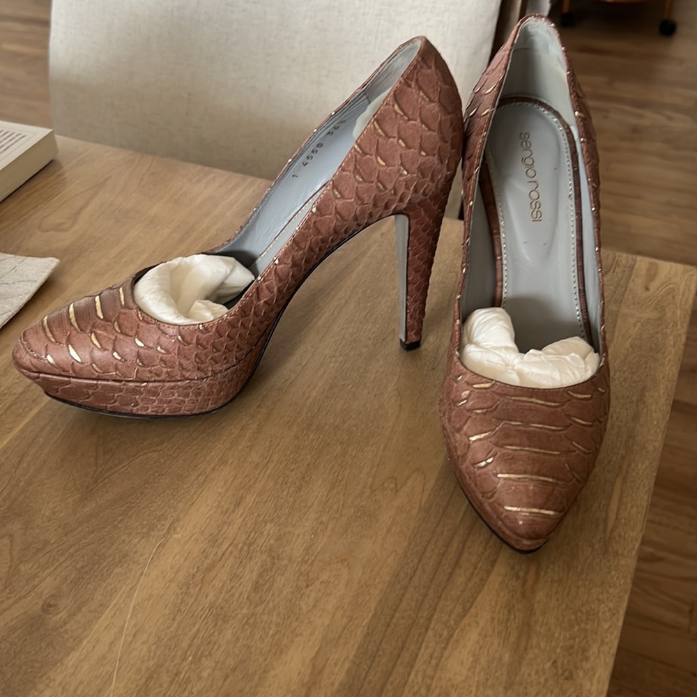 Sergio Rossi Python Brown And Gold Platform Pump - image 2